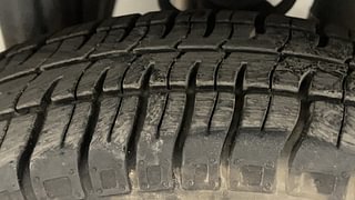 Used 2014 Maruti Suzuki Alto 800 [2012-2016] Lxi Petrol Manual tyres RIGHT REAR TYRE TREAD VIEW