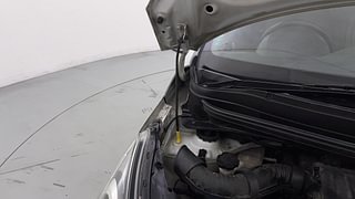 Used 2014 Hyundai Xcent [2014-2017] S (O) Petrol Petrol Manual engine ENGINE RIGHT SIDE HINGE & APRON VIEW