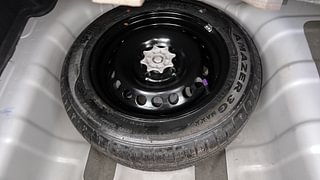 Used 2014 Hyundai Xcent [2014-2017] S (O) Petrol Petrol Manual tyres SPARE TYRE VIEW