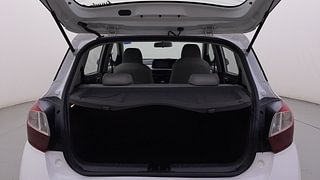 Used 2021 Hyundai Grand i10 Nios Asta 1.2 Kappa VTVT Petrol Manual interior DICKY INSIDE VIEW