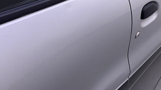 Used 2016 Renault Kwid [2015-2019] RXT Petrol Manual dents MINOR DENT