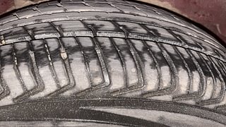 Used 2013 Hyundai i10 Sportz 1.2 Kappa2 Petrol Manual tyres LEFT REAR TYRE TREAD VIEW
