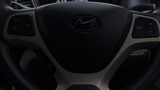 Used 2020 Hyundai New Santro 1.1 Magna Petrol Manual top_features Airbags