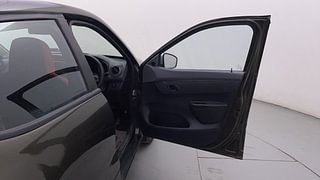 Used 2021 renault Kwid 1.0 RXT Opt Petrol Manual interior RIGHT FRONT DOOR OPEN VIEW