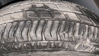Used 2014 Maruti Suzuki Alto 800 [2012-2016] Lxi Petrol Manual tyres LEFT REAR TYRE TREAD VIEW