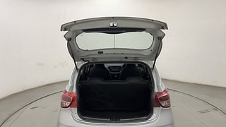 Used 2018 Hyundai Grand i10 [2017-2020] Sportz (O) AT 1.2 Kappa VTVT Petrol Automatic interior DICKY DOOR OPEN VIEW