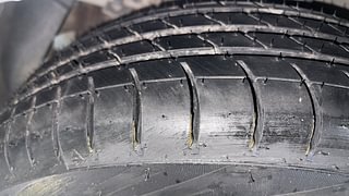 Used 2014 Hyundai Xcent [2014-2017] S (O) Petrol Petrol Manual tyres RIGHT REAR TYRE TREAD VIEW