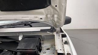 Used 2018 Renault Kwid [2015-2019] RXT Petrol Manual engine ENGINE LEFT SIDE HINGE & APRON VIEW