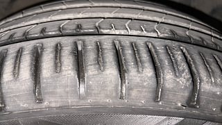 Used 2016 Ford EcoSport [2015-2017] Titanium 1.5L TDCi Diesel Manual tyres RIGHT FRONT TYRE TREAD VIEW