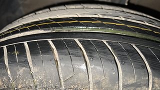 Used 2018 Maruti Suzuki Dzire [2017-2020] ZDI Plus Diesel Manual tyres LEFT FRONT TYRE TREAD VIEW