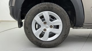 Used 2016 Renault Kwid [2015-2019] RXT Petrol Manual tyres RIGHT REAR TYRE RIM VIEW
