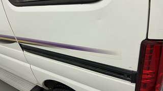 Used 2013 Maruti Suzuki Eeco 7 STR Petrol Manual dents MINOR DENT