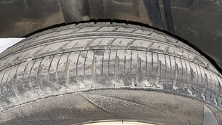 Used 2018 Renault Kwid [2015-2019] RXT Petrol Manual tyres RIGHT REAR TYRE TREAD VIEW