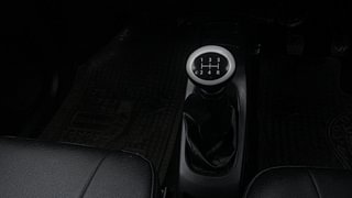Used 2017 Maruti Suzuki Wagon R 1.0 [2010-2019] VXi Petrol + CNG (Outside Fitted) Petrol+cng Manual interior GEAR  KNOB VIEW