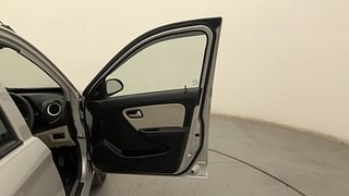 Used 2022 Maruti Suzuki Alto 800 Lxi (O) Petrol Manual interior RIGHT FRONT DOOR OPEN VIEW