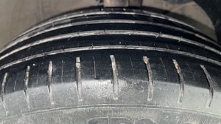 Used 2021 Maruti Suzuki Baleno [2019-2022] Zeta Petrol Petrol Manual tyres RIGHT FRONT TYRE TREAD VIEW