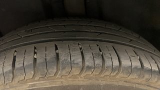 Used 2022 Skoda Slavia Active 1.0L TSI MT Petrol Manual tyres LEFT REAR TYRE TREAD VIEW