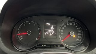 Used 2016 Volkswagen Polo [2015-2019] Highline1.2L (P) Petrol Manual interior CLUSTERMETER VIEW