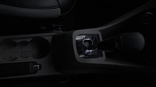 Used 2019 Tata Tiago [2018-2020] XZA+ AMT Petrol Automatic interior GEAR  KNOB VIEW