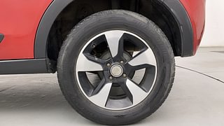 Used 2017 Tata Nexon [2017-2020] XZ Plus Dual Tone Roof Diesel Diesel Manual tyres LEFT REAR TYRE RIM VIEW