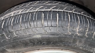 Used 2018 Maruti Suzuki Swift [2017-2021] VXI AMT Petrol Automatic tyres RIGHT FRONT TYRE TREAD VIEW