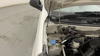 Used 2015 Maruti Suzuki Alto 800 [2012-2016] Vxi Petrol Manual engine ENGINE RIGHT SIDE HINGE & APRON VIEW
