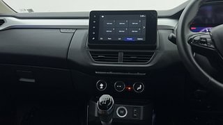 Used 2024 Renault Kiger RXZ MT Petrol Manual interior MUSIC SYSTEM & AC CONTROL VIEW