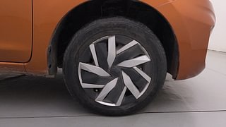 Used 2019 datsun GO T Petrol Manual tyres RIGHT FRONT TYRE RIM VIEW