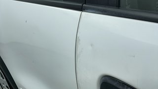 Used 2018 Renault Kwid [2015-2019] RXT Petrol Manual dents MINOR DENT