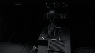 Used 2022 Renault Kiger RXT Turbo CVT Petrol Automatic interior GEAR  KNOB VIEW