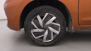 Used 2019 datsun GO T Petrol Manual tyres LEFT FRONT TYRE RIM VIEW