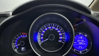 Used 2022 honda Jazz VX CVT Petrol Automatic interior CLUSTERMETER VIEW