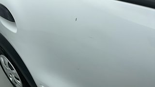 Used 2018 Renault Kwid [2015-2019] RXT Petrol Manual dents MINOR SCRATCH