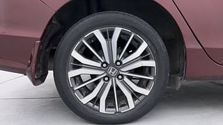 Used 2018 Honda City [2017-2020] ZX CVT Petrol Automatic tyres RIGHT REAR TYRE RIM VIEW