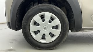 Used 2017 Renault Kwid [2015-2019] RXT Petrol Manual tyres LEFT FRONT TYRE RIM VIEW