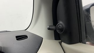 Used 2014 Maruti Suzuki Celerio VXI AMT Petrol Automatic top_features Adjustable ORVM