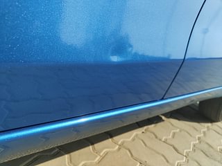 Used 2016 Maruti Suzuki Celerio VXI AMT Petrol Automatic dents MINOR DENT