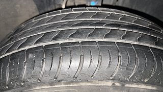 Used 2024 Renault Kiger RXZ MT Petrol Manual tyres RIGHT FRONT TYRE TREAD VIEW