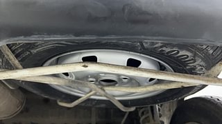Used 2013 Maruti Suzuki Eeco 7 STR Petrol Manual tyres SPARE TYRE VIEW