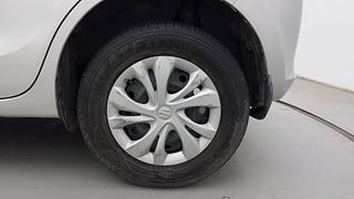 Used 2018 Maruti Suzuki Swift [2017-2021] VXI AMT Petrol Automatic tyres LEFT REAR TYRE RIM VIEW