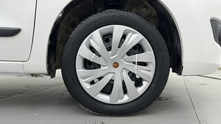 Used 2013 Maruti Suzuki Wagon R 1.0 [2010-2019] VXi Petrol Manual tyres RIGHT FRONT TYRE RIM VIEW