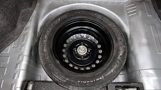 Used 2013 Honda Amaze [2013-2016] 1.2 S i-VTEC Petrol Manual tyres SPARE TYRE VIEW