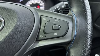 Used 2022 Tata Punch Accomplished MT Petrol Manual top_features Cruise control