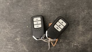 Used 2015 Honda City [2014-2017] VX CVT Petrol Automatic extra CAR KEY VIEW