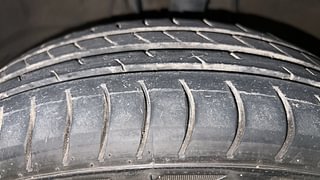 Used 2020 Maruti Suzuki Alto 800 LXI Opt S-CNG Petrol+cng Manual tyres LEFT FRONT TYRE TREAD VIEW