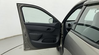 Used 2016 Renault Kwid [2015-2019] RXT Petrol Manual interior LEFT FRONT DOOR OPEN VIEW