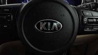 Used 2020 Kia Carnival Limousine Diesel Automatic top_features Airbags