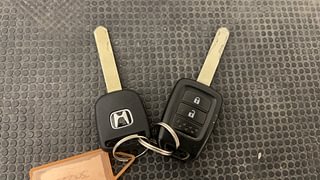 Used 2015 honda Jazz V Petrol Manual extra CAR KEY VIEW