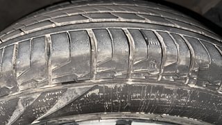 Used 2020 Kia Seltos GTX Plus AT D Diesel Automatic tyres RIGHT FRONT TYRE TREAD VIEW