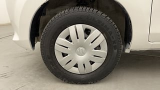 Used 2015 Maruti Suzuki Alto 800 [2012-2016] Vxi Petrol Manual tyres LEFT FRONT TYRE RIM VIEW